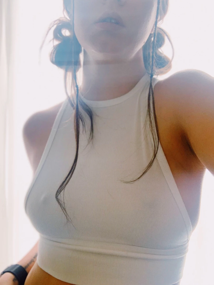 Alice [ alicemoss ] Onlyfans leaked photo 15530280 on Hotleaks.tv