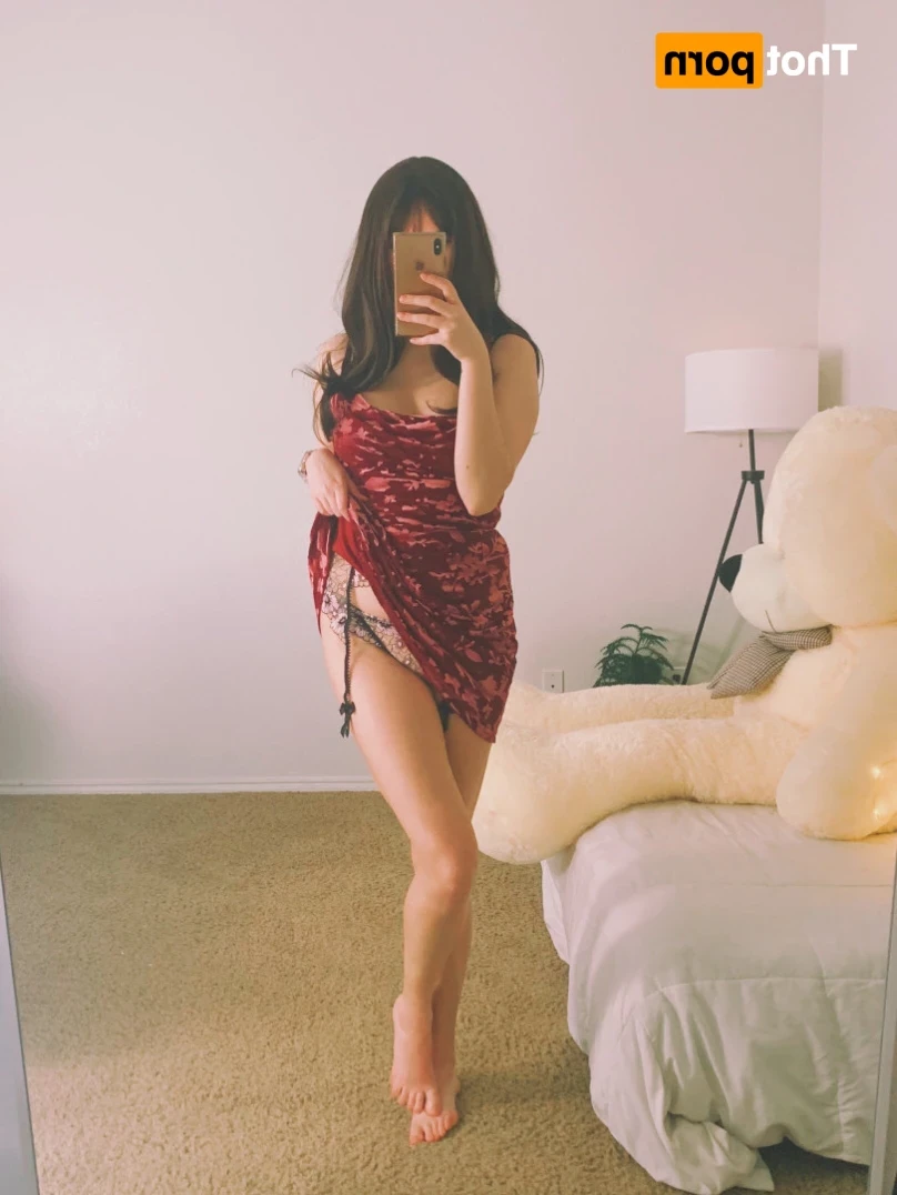 Alice [ alicemoss ] Onlyfans leaked photo 16375229 on Hotleaks.tv