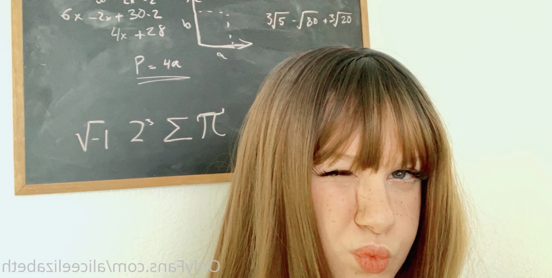 Alice [ alicemoss ] Onlyfans leaked photo 16375503 on Hotleaks.tv
