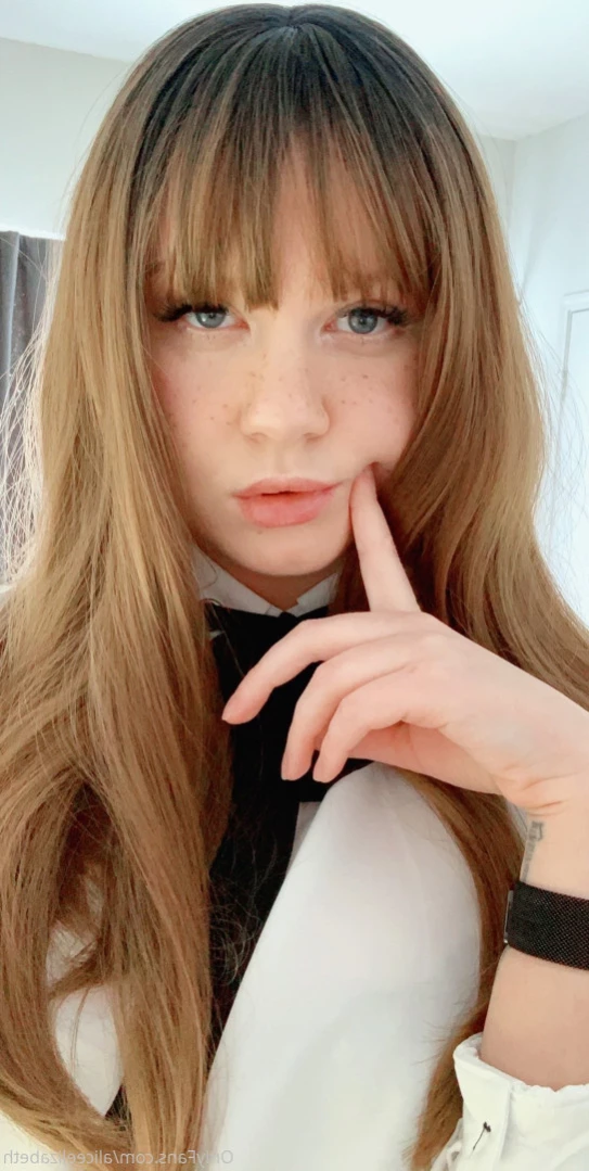 Alice [ alicemoss ] Onlyfans leaked photo 16376757 on Hotleaks.tv