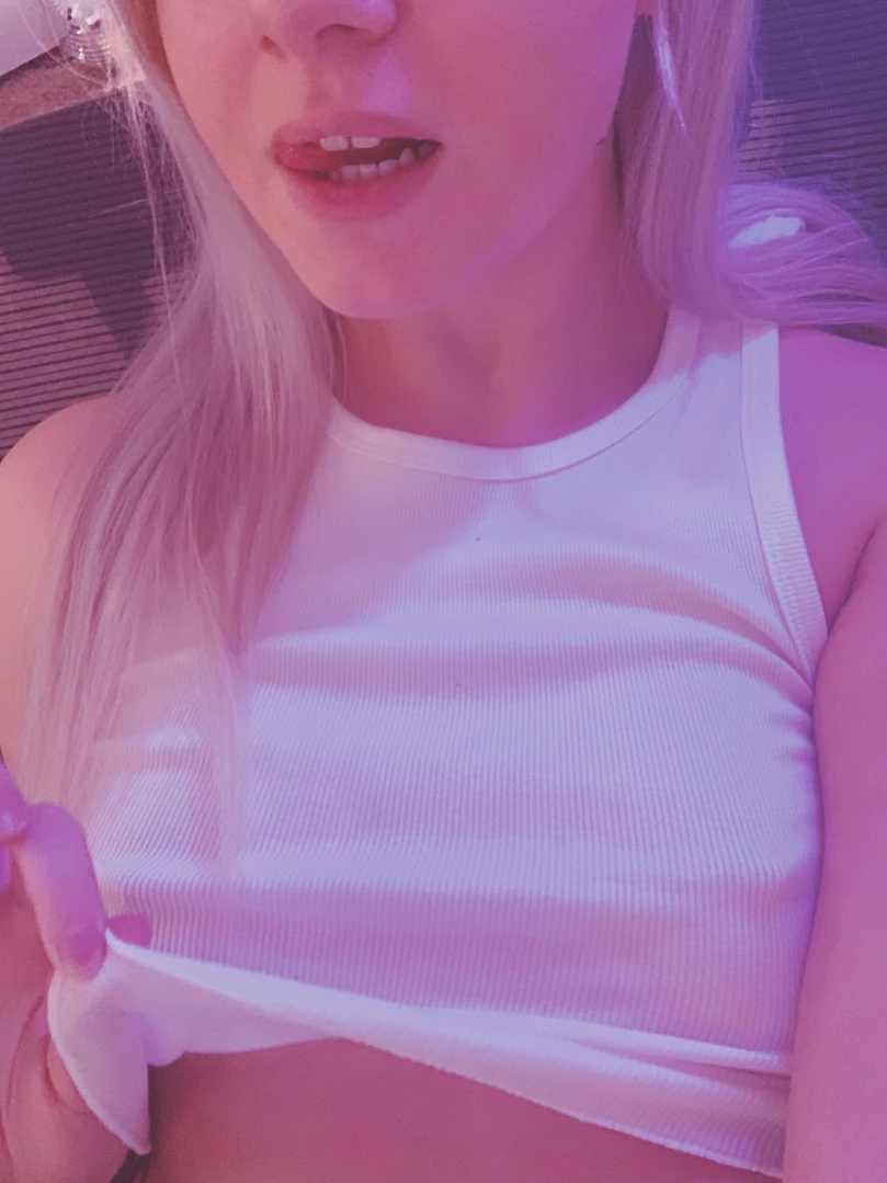 Alice [ alicemoss ] Onlyfans leaked photo 16378969 on Hotleaks.tv