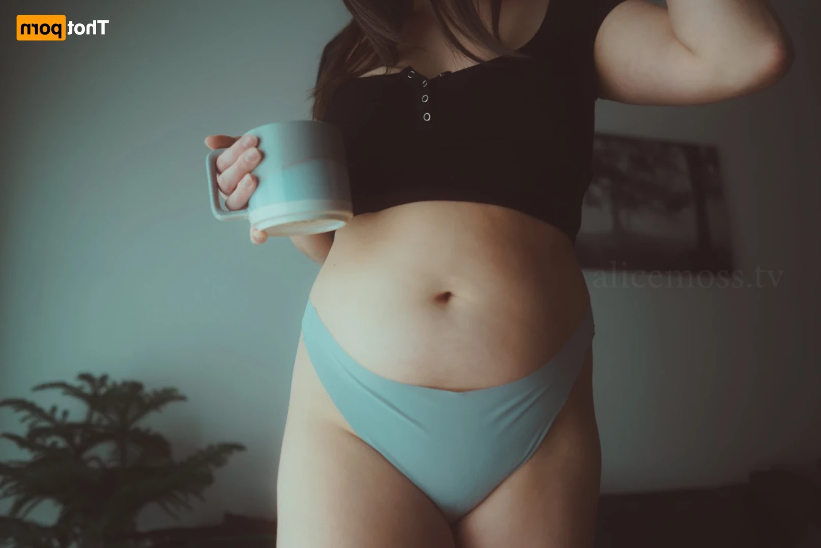 Alice [ alicemoss ] Onlyfans leaked photo 16379032 on Hotleaks.tv
