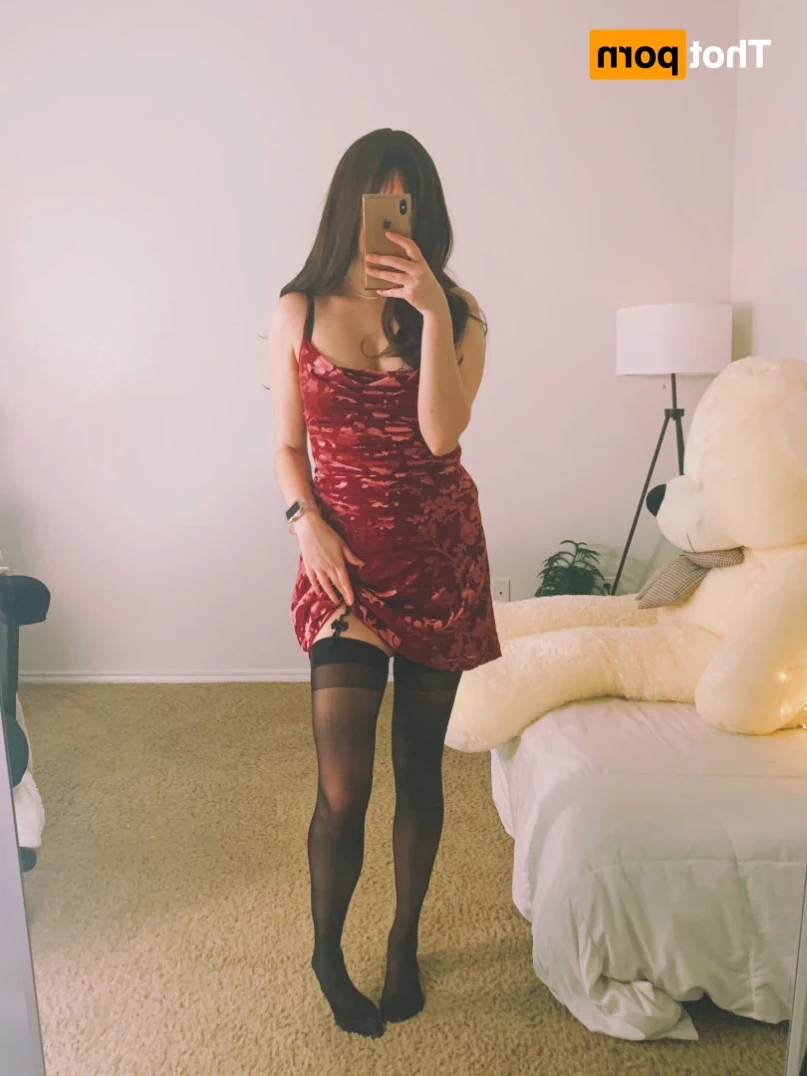 Alice [ alicemoss ] Onlyfans leaked photo 16379057 on Hotleaks.tv