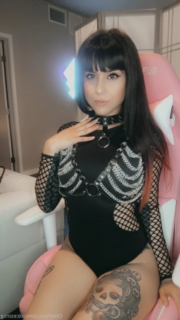 Alice Sin [ alicesinsg ] Onlyfans leaked photo 12237531 on Hotleaks.tv