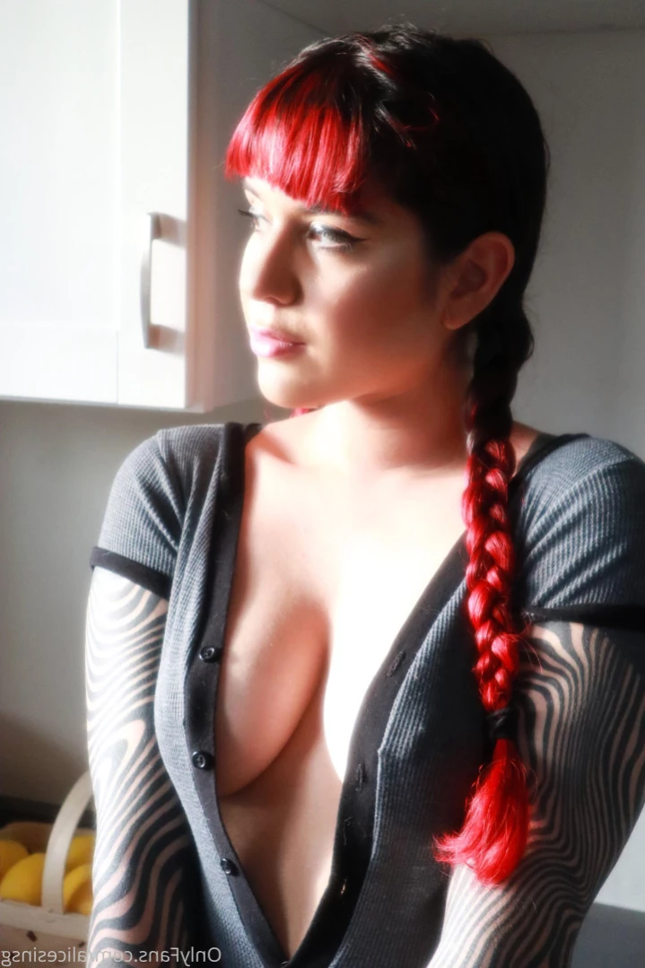 Alice Sin [ alicesinsg ] Onlyfans leaked photo 14965325 on Hotleaks.tv