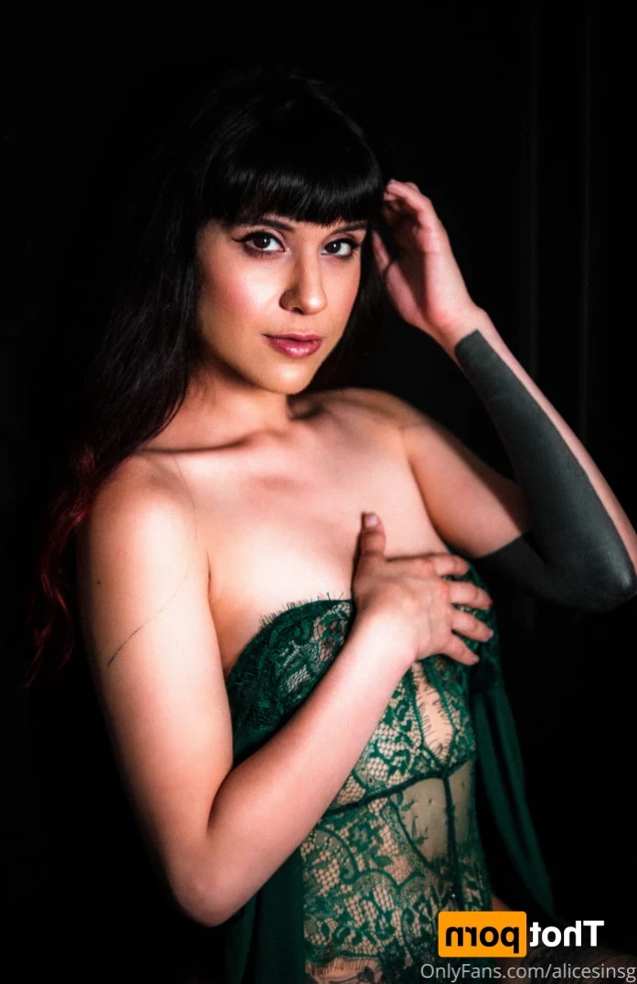 Alice Sin [ alicesinsg ] Onlyfans leaked photo 15487579 on Hotleaks.tv