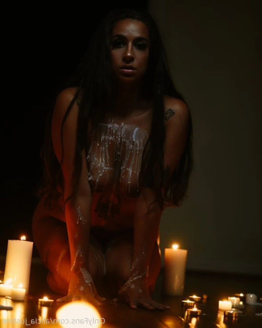 Alicia Justine [ alicia_justine ] Onlyfans leaked photo 11067798 on Hotleaks.tv