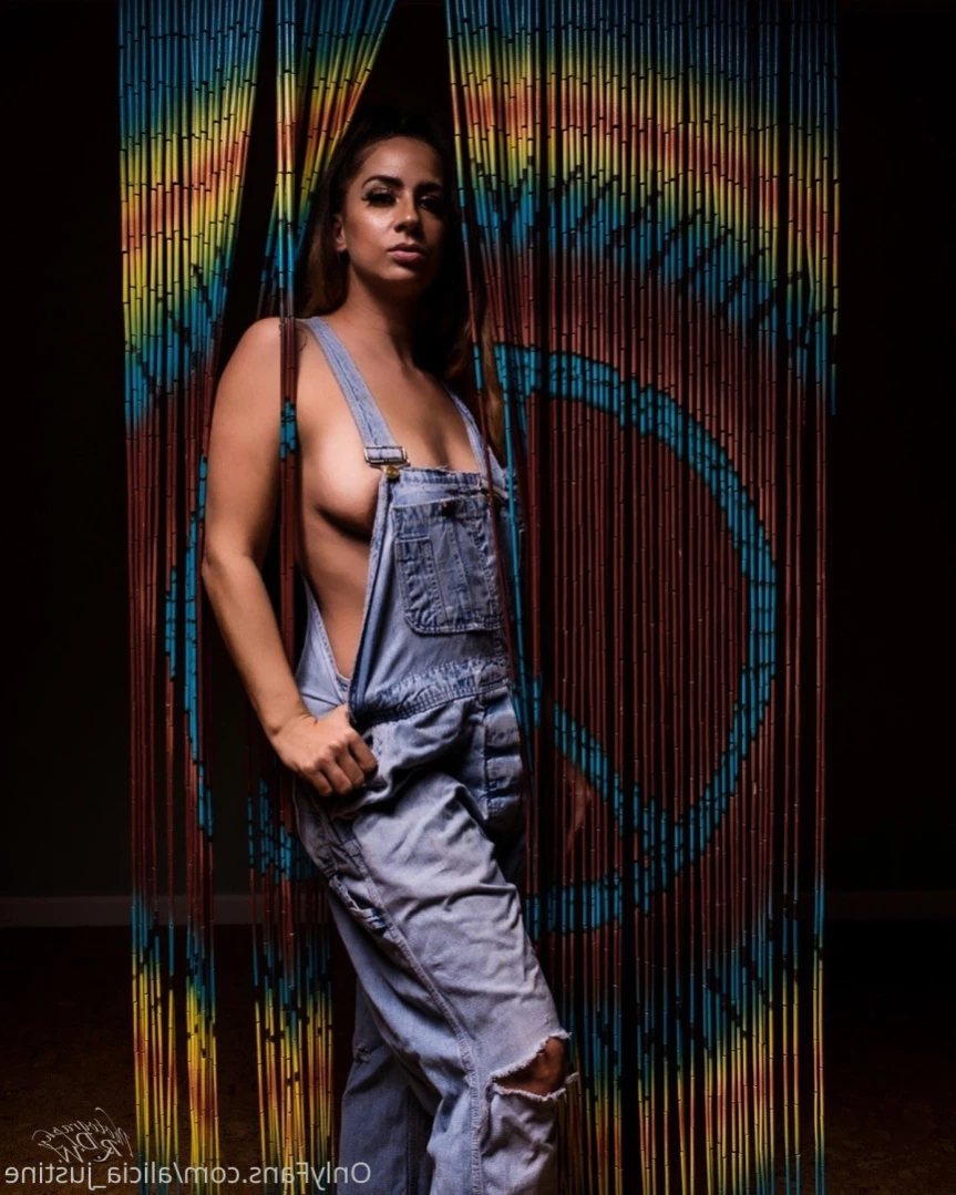 Alicia Justine [ alicia_justine ] Onlyfans leaked photo 11768453 on Hotleaks.tv
