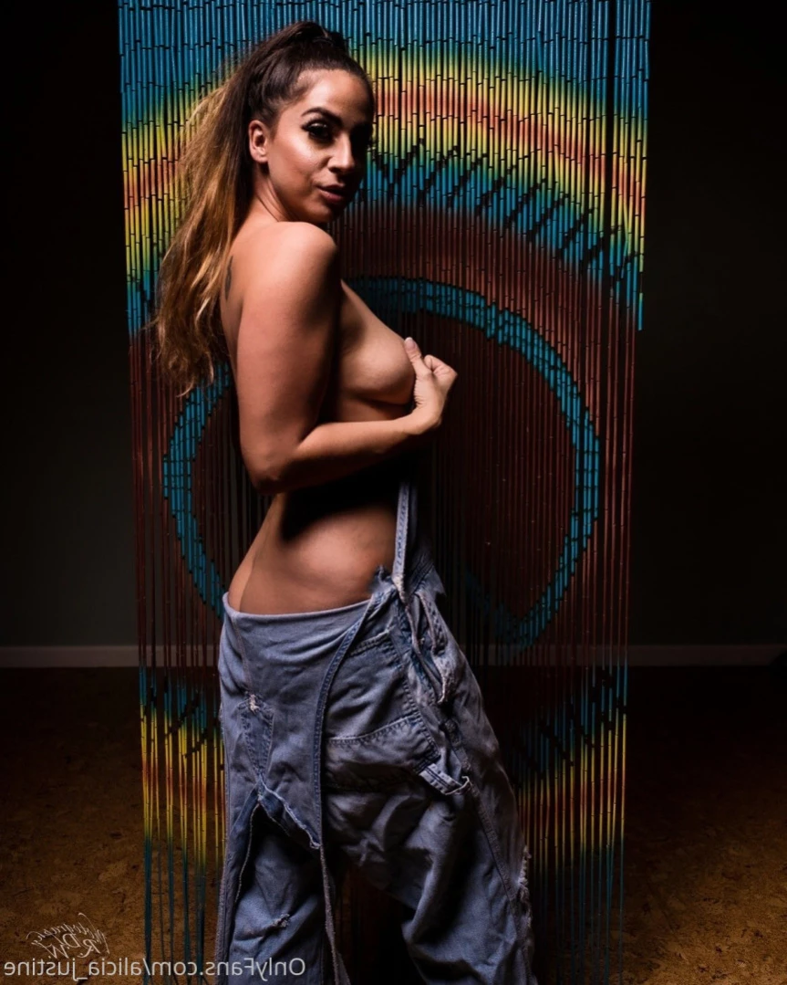 Alicia Justine [ alicia_justine ] Onlyfans leaked photo 12410760 on Hotleaks.tv