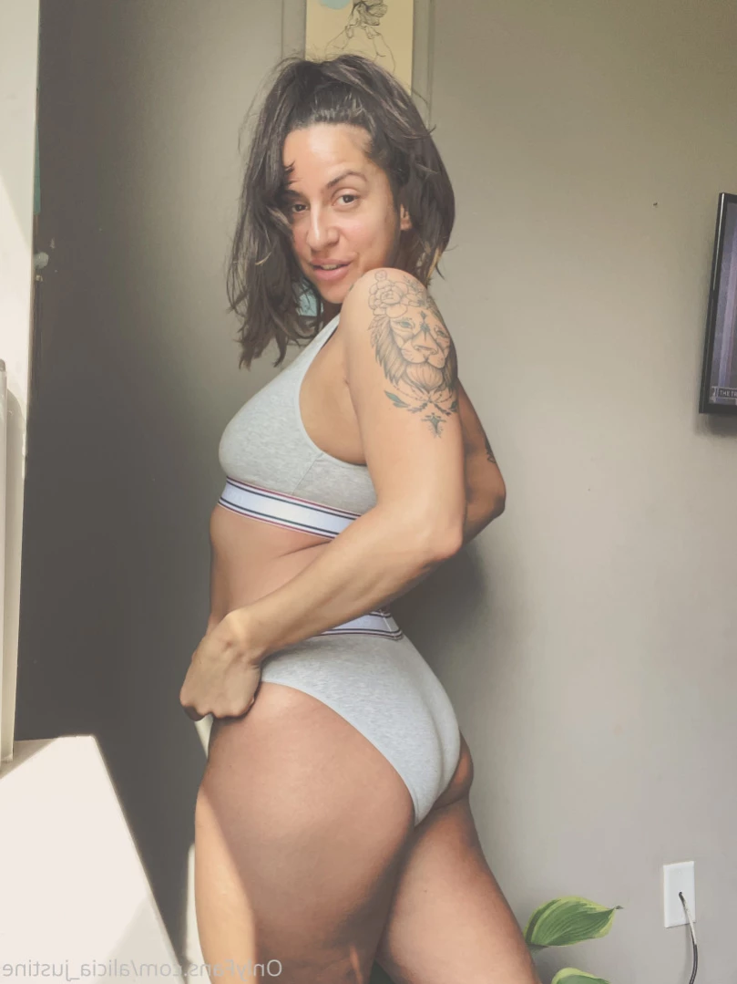 Alicia Justine [ alicia_justine ] Onlyfans leaked photo 14622646 on Hotleaks.tv