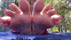 𝓐𝓵𝓲𝓬𝓲𝓪 𝓕𝓮𝓮𝓽 𝓔𝓶𝓹𝓲𝓻𝓮 [ aliciafeet ] Onlyfans leaked video 8504151 on Hotleaks.tv