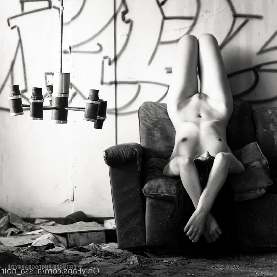 AlissaNoir [ alissa_noir ] Onlyfans leaked photo 11067451 on Hotleaks.tv