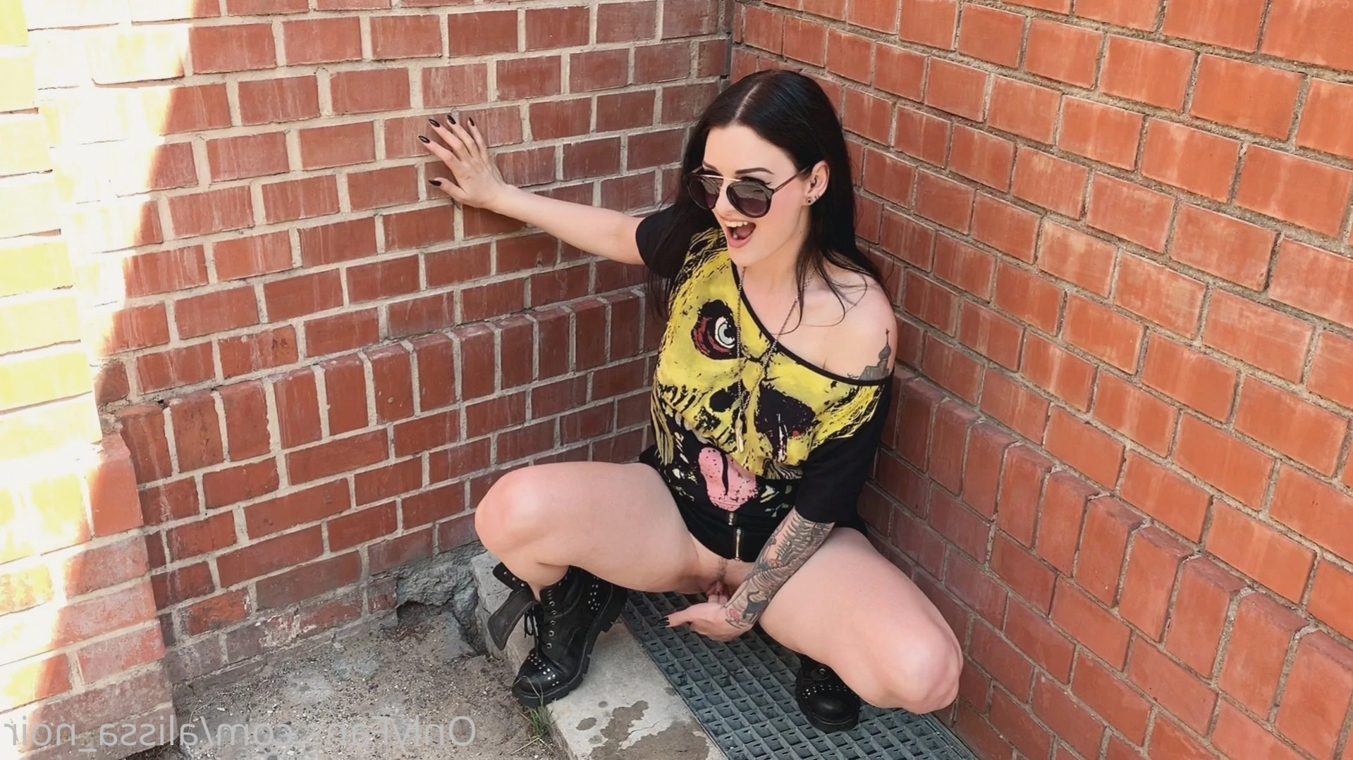 AlissaNoir [ alissa_noir ] Onlyfans leaked photo 11068184 on Hotleaks.tv