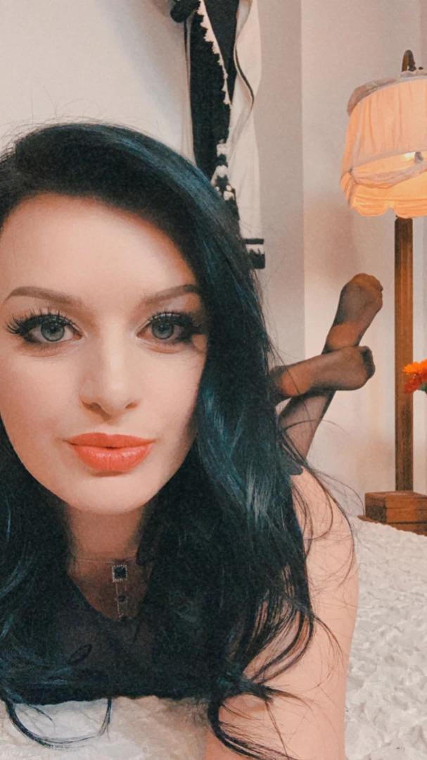 AlissaNoir [ alissa_noir ] Onlyfans leaked photo 11691682 on Hotleaks.tv