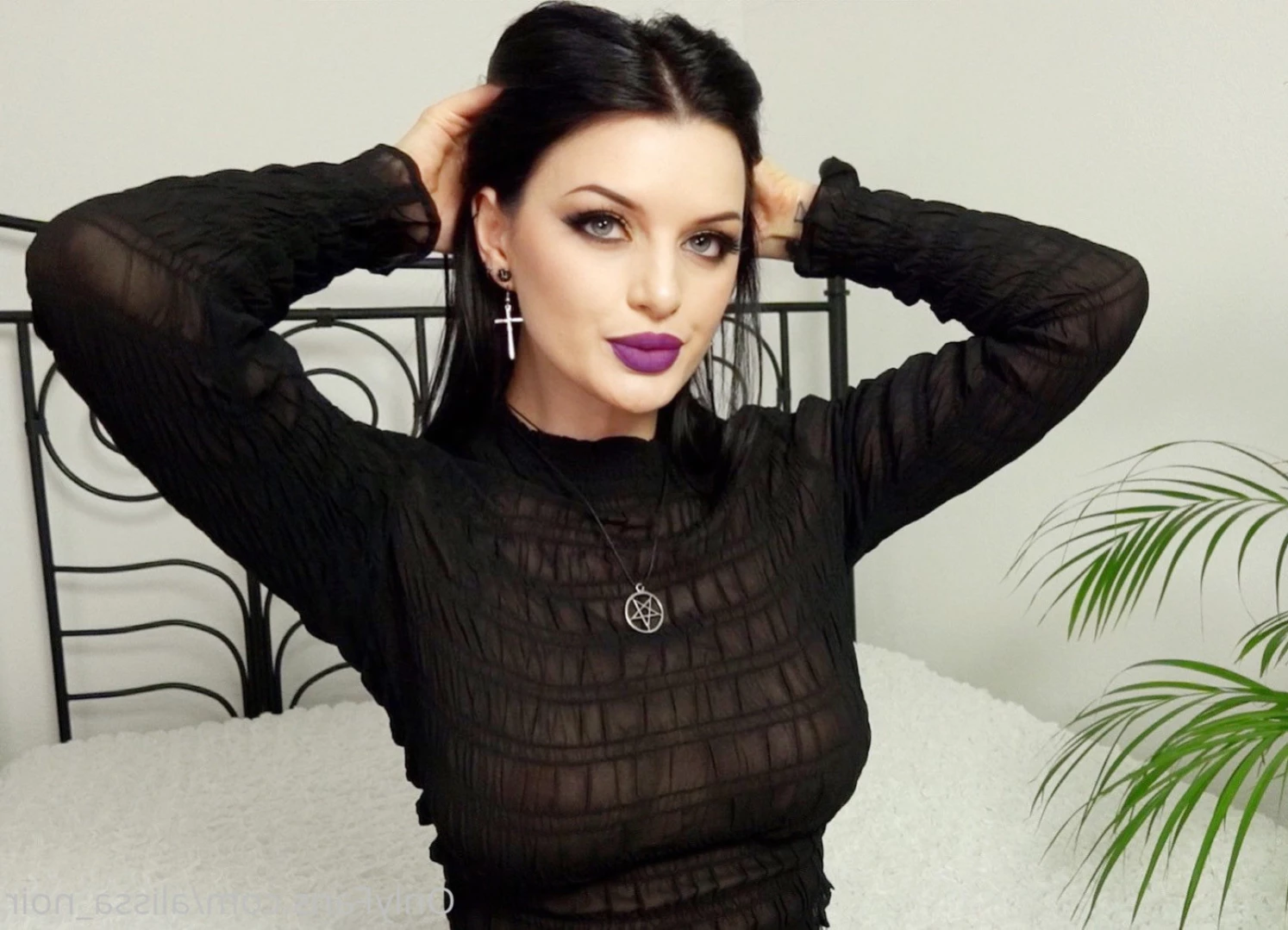 AlissaNoir [ alissa_noir ] Onlyfans leaked photo 13012412 on Hotleaks.tv