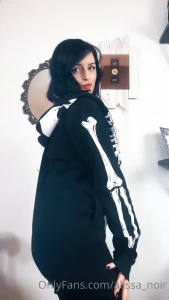 AlissaNoir [ alissa_noir ] Onlyfans leaked video 13124172 on Hotleaks.tv