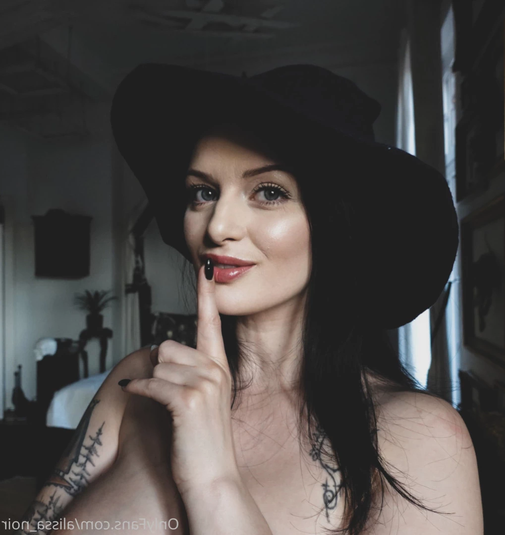AlissaNoir [ alissa_noir ] Onlyfans leaked photo 13516279 on Hotleaks.tv
