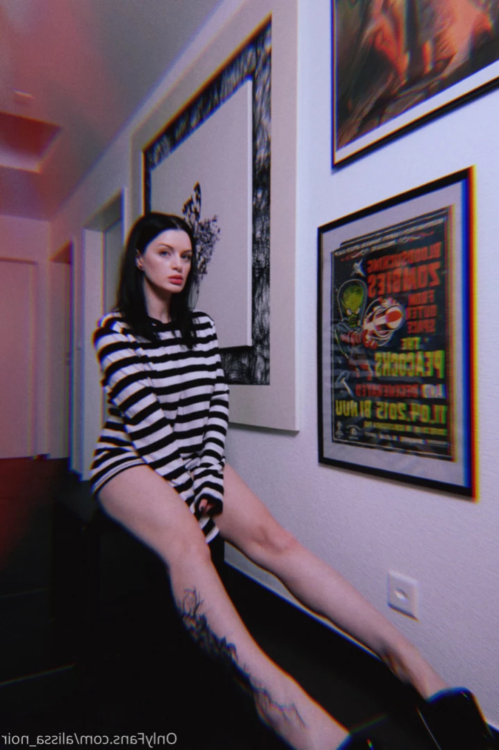 AlissaNoir [ alissa_noir ] Onlyfans leaked photo 14547477 on Hotleaks.tv