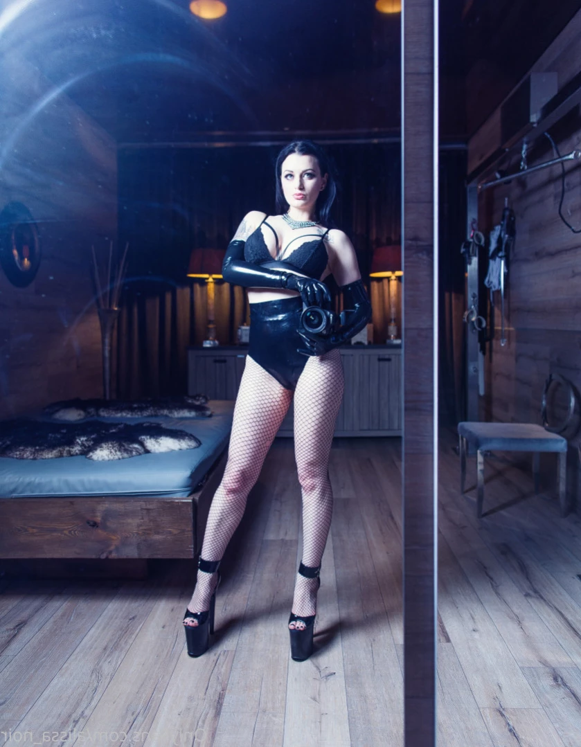 AlissaNoir [ alissa_noir ] Onlyfans leaked photo 14570794 on Hotleaks.tv