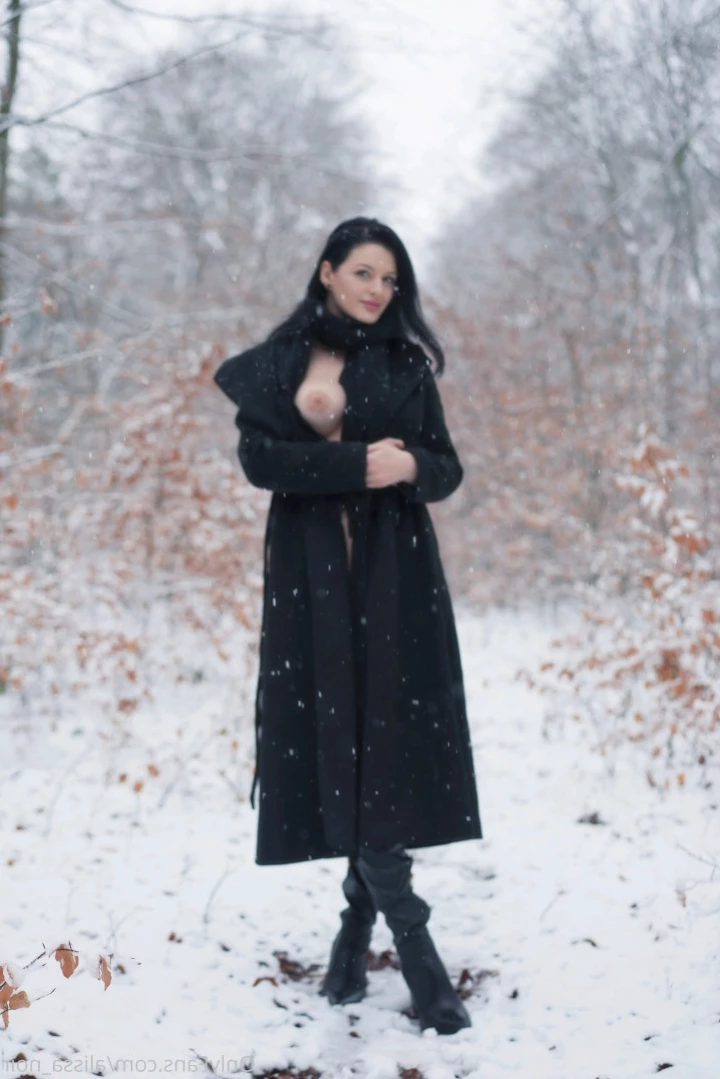 AlissaNoir [ alissa_noir ] Onlyfans leaked photo 15588847 on Hotleaks.tv