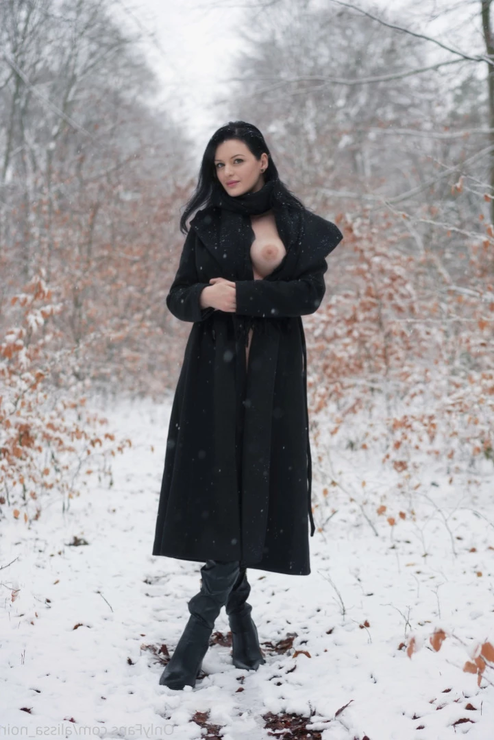 AlissaNoir [ alissa_noir ] Onlyfans leaked photo 16013409 on Hotleaks.tv