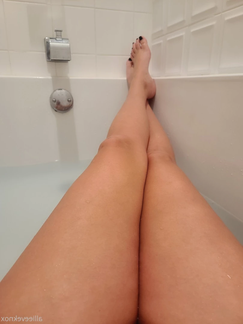 allieeveknox Onlyfans leaked photo 12135238 on Hotleaks.tv