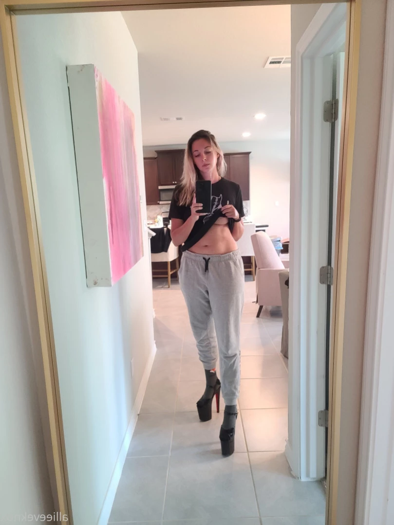allieeveknox Onlyfans leaked photo 12203497 on Hotleaks.tv