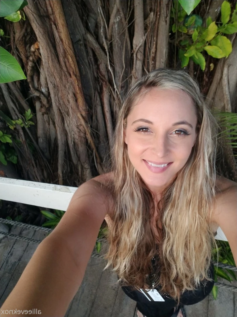 allieeveknox Onlyfans leaked photo 14942443 on Hotleaks.tv