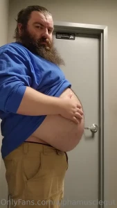 alphamusclegut Onlyfans leaked video 12104931 on Hotleaks.tv
