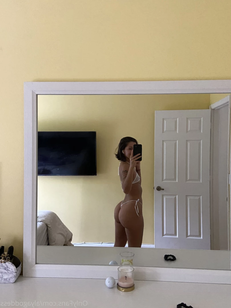 Alyafeets [ alyagoddess ] Onlyfans leaked photo 10891237 on Hotleaks.tv