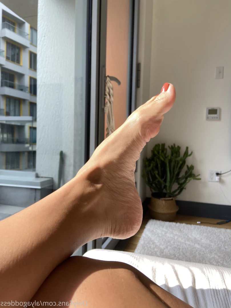 Alyafeets [ alyagoddess ] Onlyfans leaked photo 10976884 on Hotleaks.tv