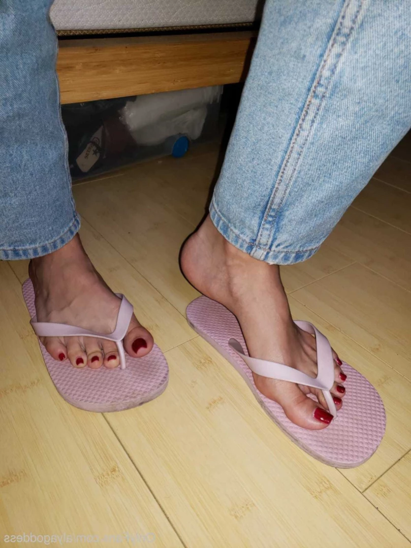 Alyafeets [ alyagoddess ] Onlyfans leaked photo 11066938 on Hotleaks.tv