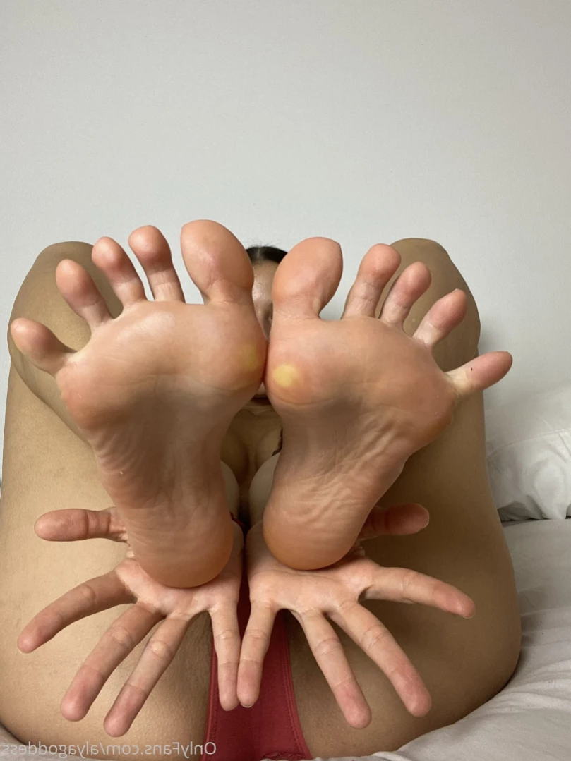 Alyafeets [ alyagoddess ] Onlyfans leaked photo 11067067 on Hotleaks.tv