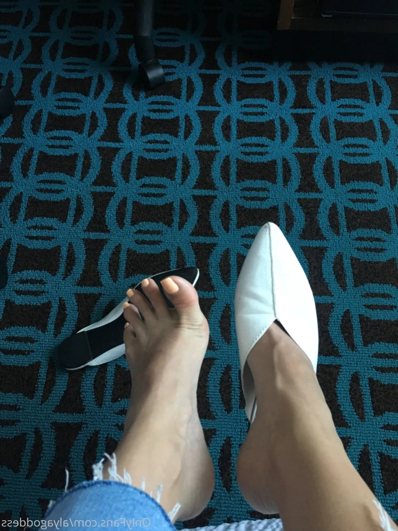 Alyafeets [ alyagoddess ] Onlyfans leaked photo 11070706 on Hotleaks.tv