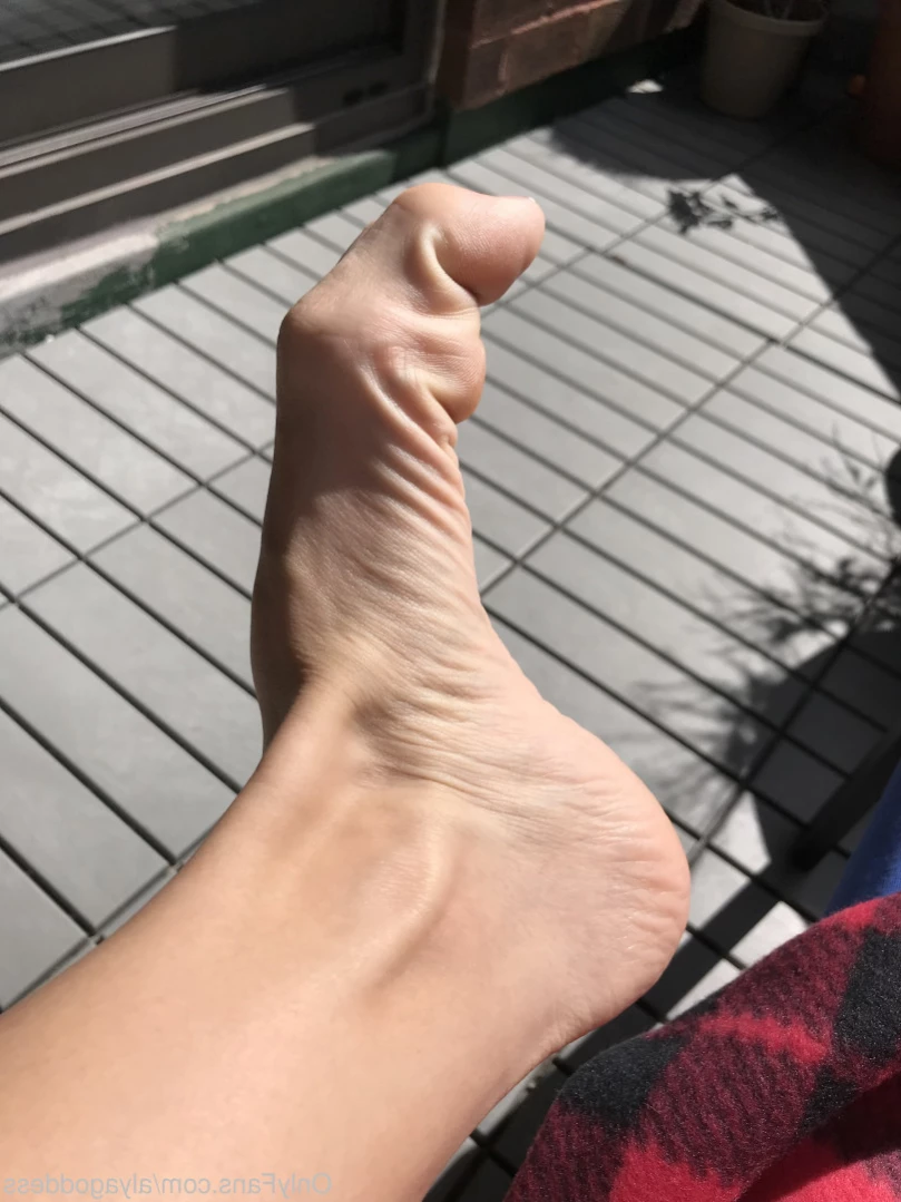 Alyafeets [ alyagoddess ] Onlyfans leaked photo 11070813 on Hotleaks.tv