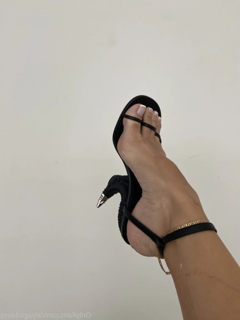 Alyafeets [ alyagoddess ] Onlyfans leaked photo 11070883 on Hotleaks.tv