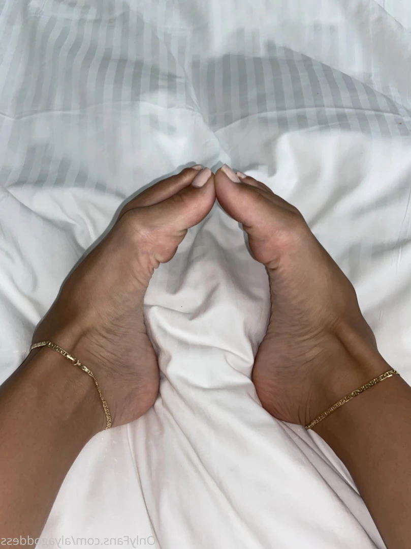 Alyafeets [ alyagoddess ] Onlyfans leaked photo 11070931 on Hotleaks.tv