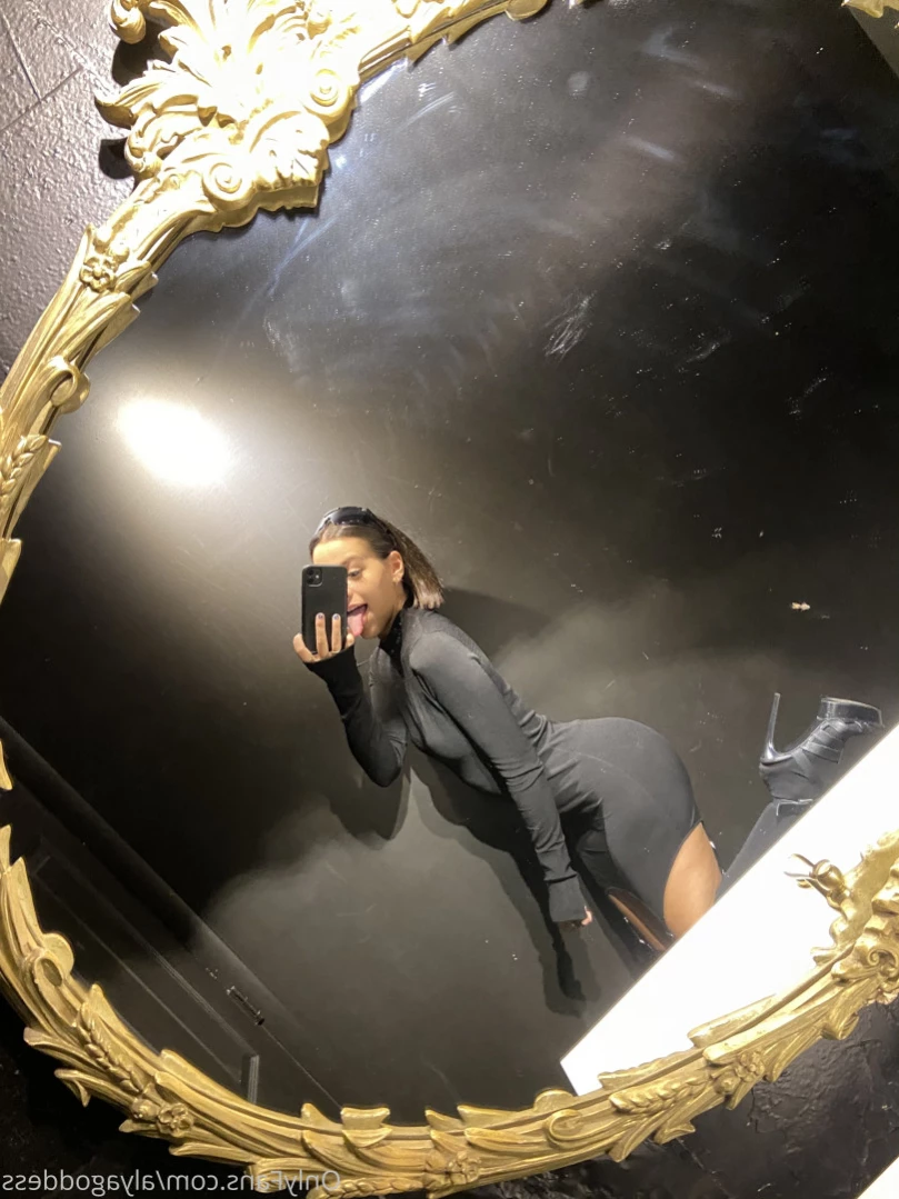 Alyafeets [ alyagoddess ] Onlyfans leaked photo 11070962 on Hotleaks.tv