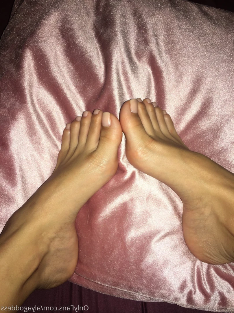 Alyafeets [ alyagoddess ] Onlyfans leaked photo 11071040 on Hotleaks.tv