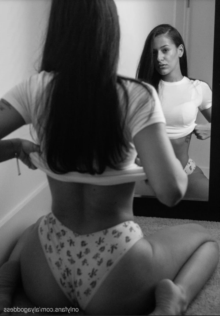 Alyafeets [ alyagoddess ] Onlyfans leaked photo 11071066 on Hotleaks.tv