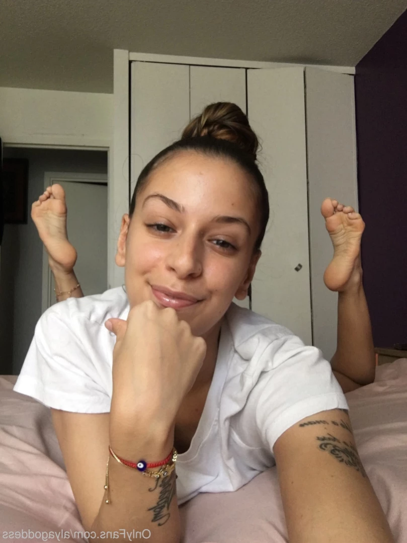 Alyafeets [ alyagoddess ] Onlyfans leaked photo 11071714 on Hotleaks.tv