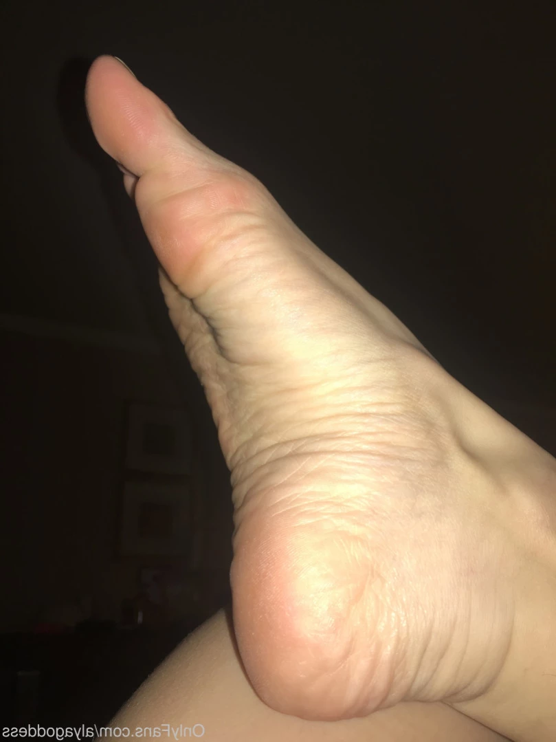 Alyafeets [ alyagoddess ] Onlyfans leaked photo 11071785 on Hotleaks.tv