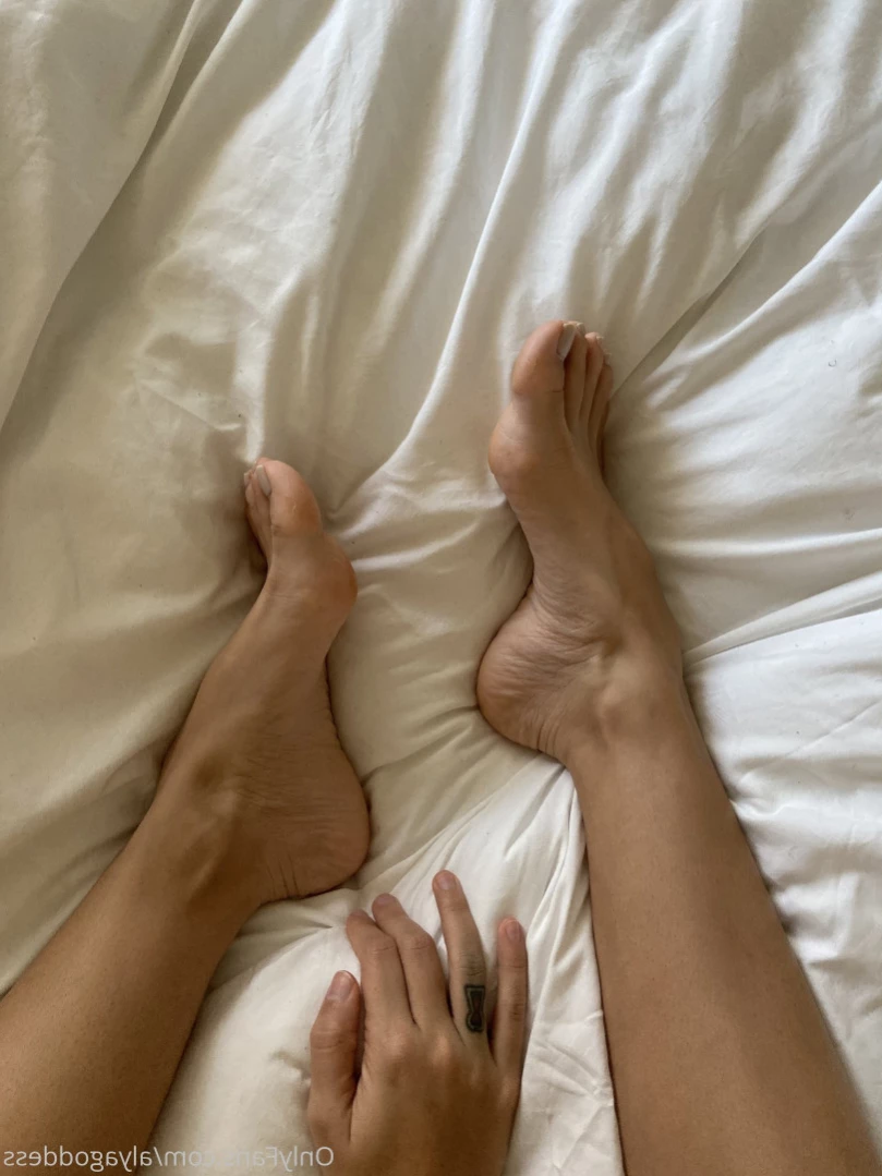 Alyafeets [ alyagoddess ] Onlyfans leaked photo 11071840 on Hotleaks.tv