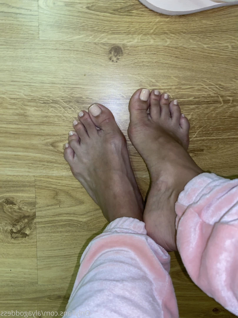 Alyafeets [ alyagoddess ] Onlyfans leaked photo 11071914 on Hotleaks.tv