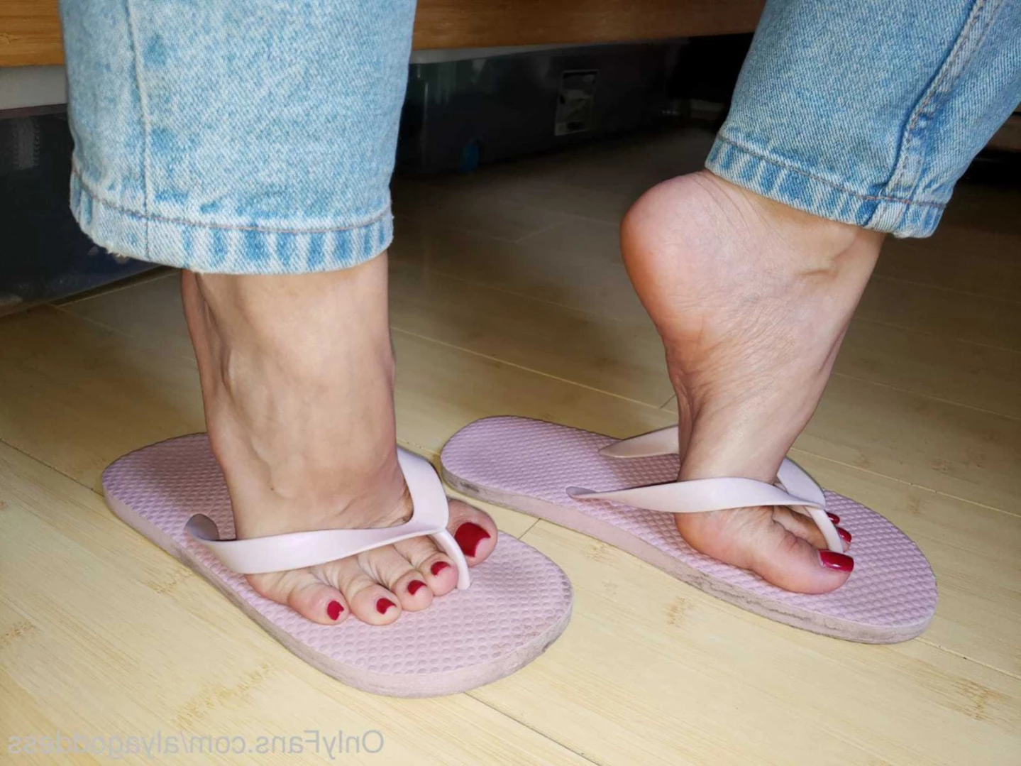 Alyafeets [ alyagoddess ] Onlyfans leaked photo 11071942 on Hotleaks.tv