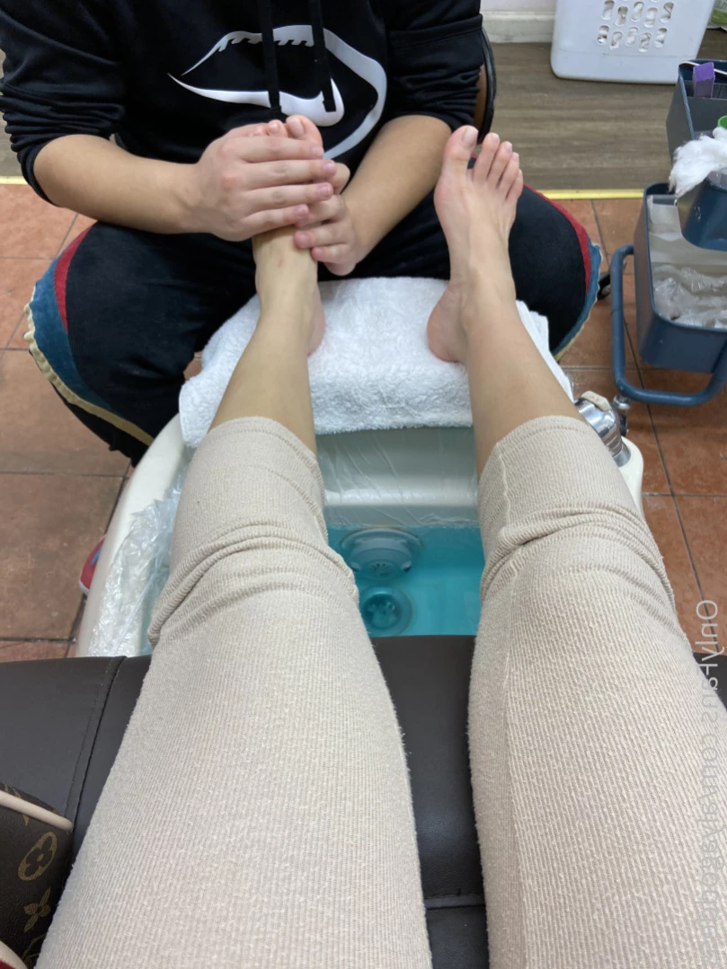 Alyafeets [ alyagoddess ] Onlyfans leaked photo 11071978 on Hotleaks.tv