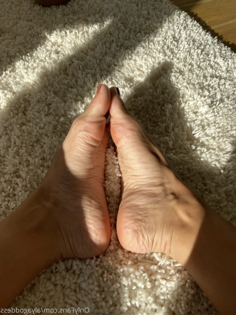 Alyafeets [ alyagoddess ] Onlyfans leaked photo 11071989 on Hotleaks.tv