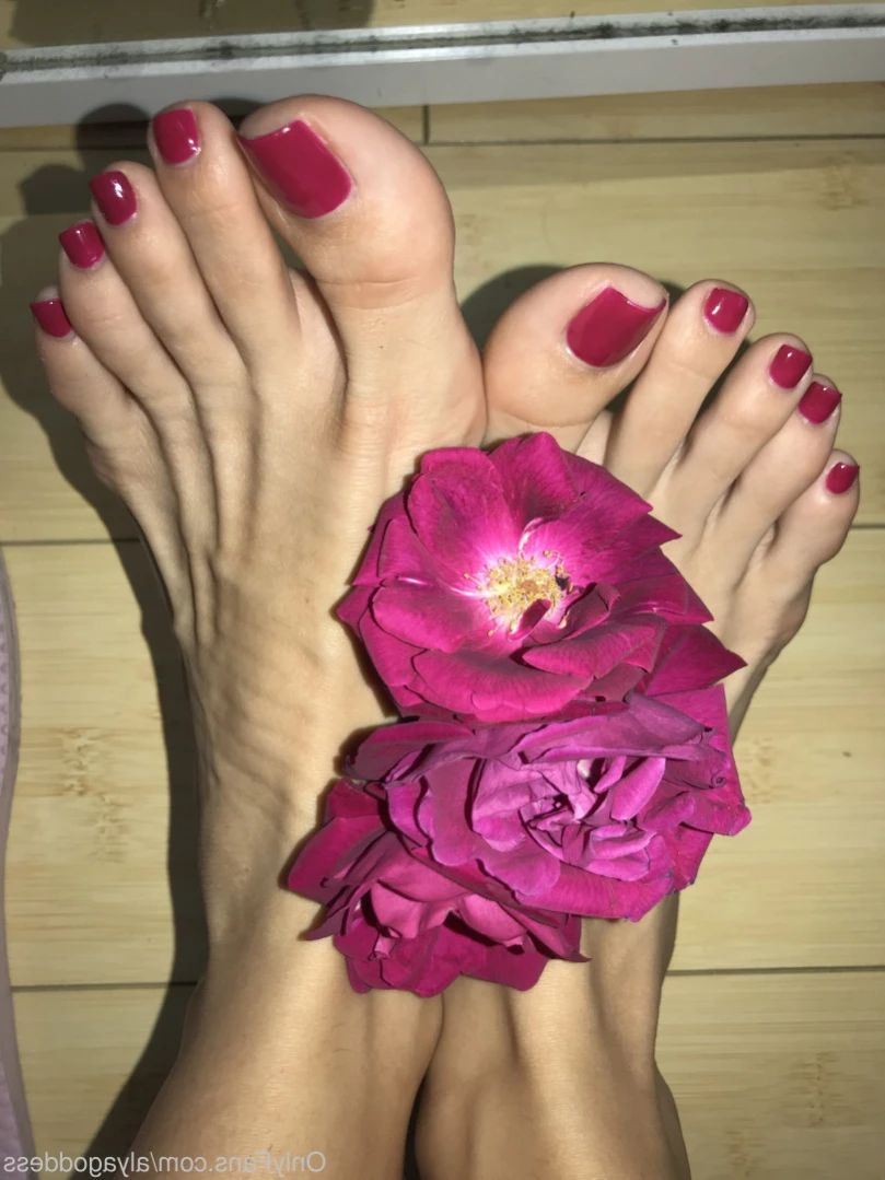 Alyafeets [ alyagoddess ] Onlyfans leaked photo 11072000 on Hotleaks.tv