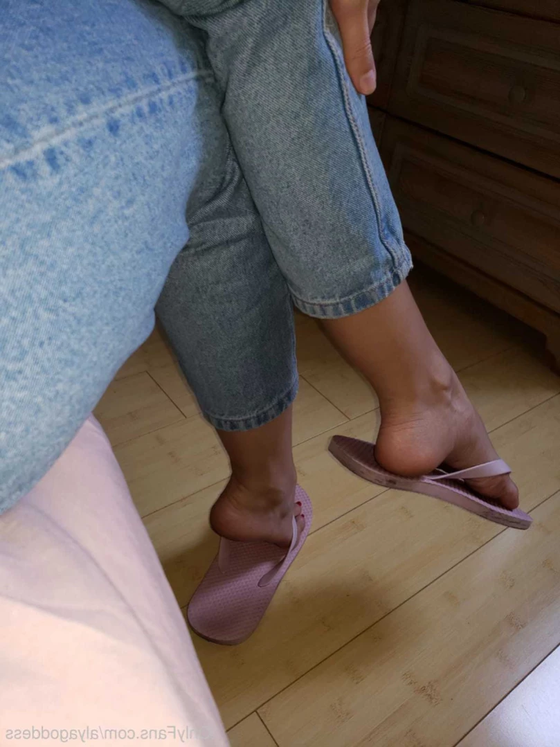 Alyafeets [ alyagoddess ] Onlyfans leaked photo 11072056 on Hotleaks.tv