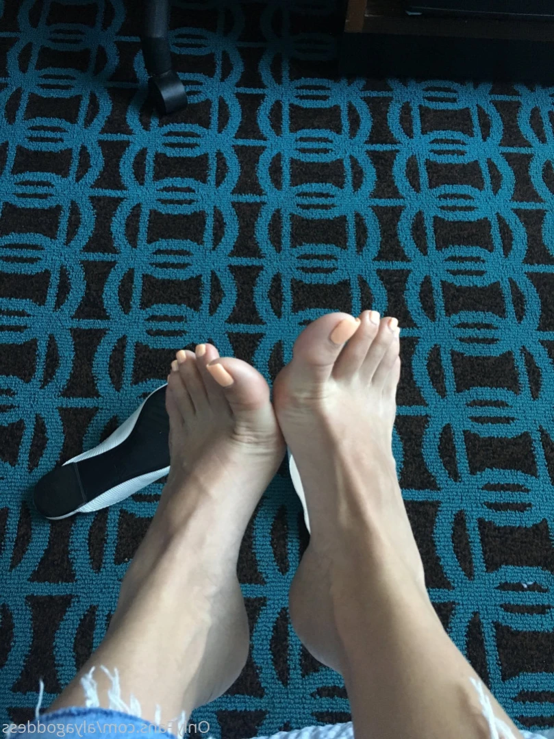 Alyafeets [ alyagoddess ] Onlyfans leaked photo 11072068 on Hotleaks.tv
